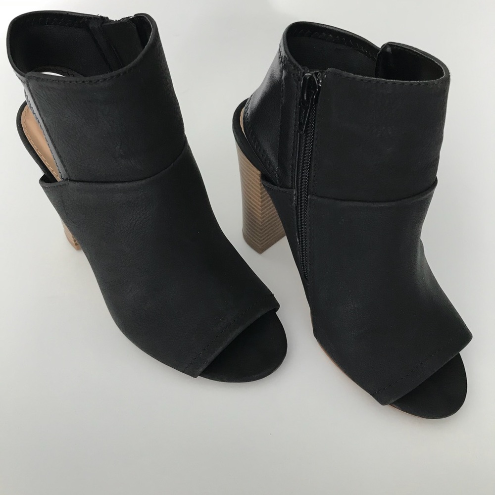 Express heels size 6